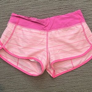 Lululemon speed shorts sz 6